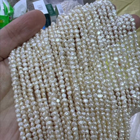 ثلاثة إلى 4 ملم ثلاثة إلى 4 ملم